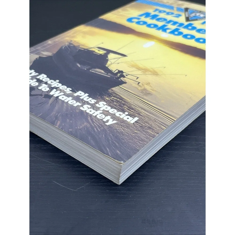 1992 NAFC‎ Member's Cookbook Plus Water Safety Guide Fishing Recipes Book